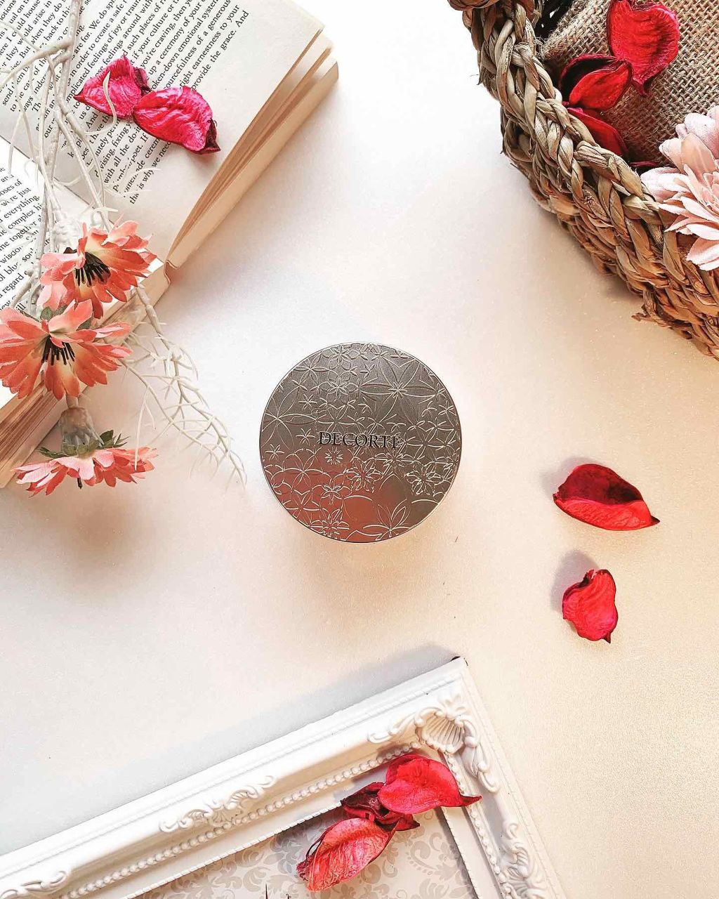 AQ MW フェイスパウダー/DECORTÉ/ルースパウダーを使ったクチコミ(1枚目)