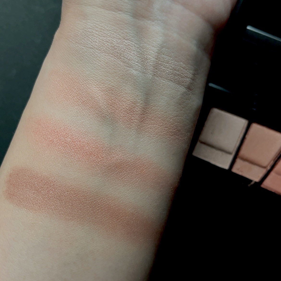 デザイニングブラウンアイズ/KATE/アイシャドウパレットを使ったクチコミ（3枚目）