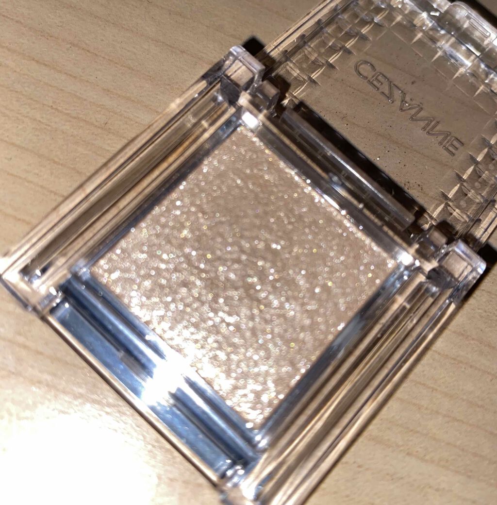 シングルカラーアイシャドウ/CEZANNE/単色アイシャドウを使ったクチコミ(2枚目)