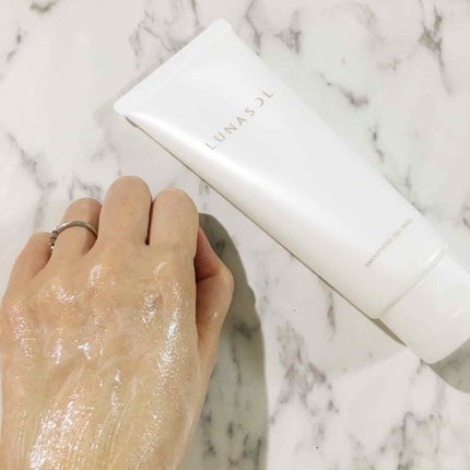 スムージングジェルウォッシュ/LUNASOL/洗顔フォームを使ったクチコミ(3枚目)