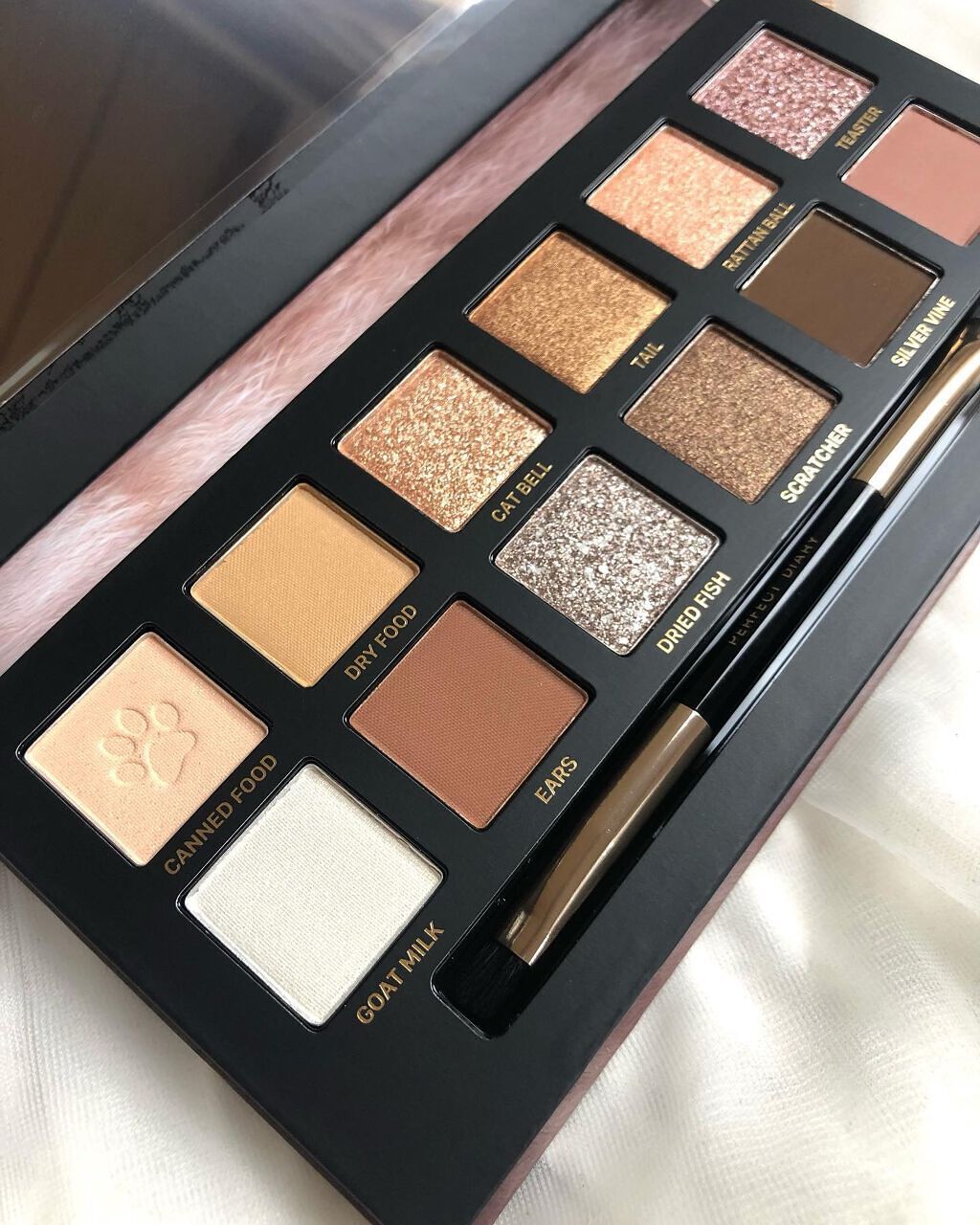 エクスプローラ12色 動物アイシャドウパレット/PERFECT DIARY/アイシャドウパレットを使ったクチコミ（2枚目）