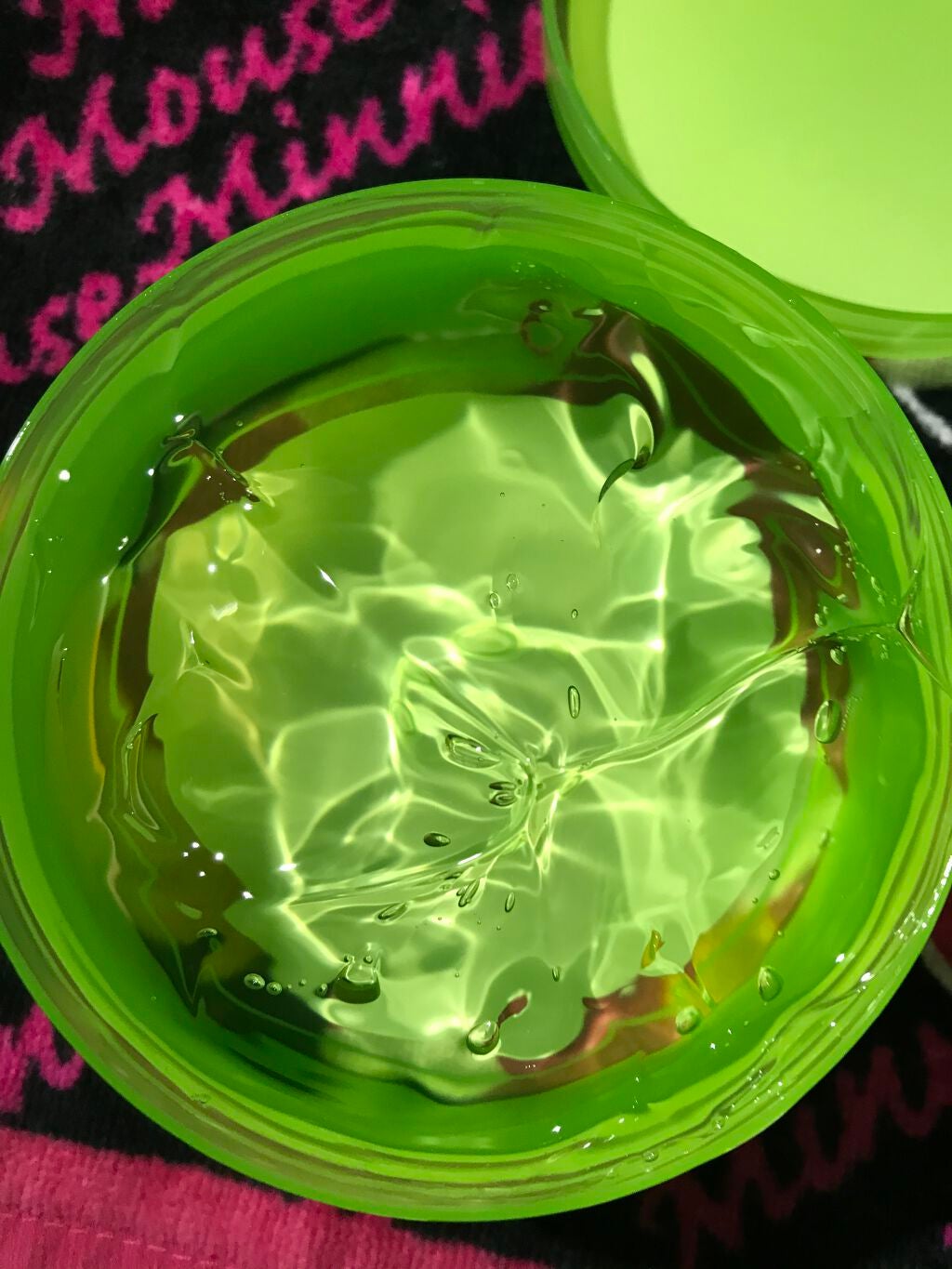 マイルド&モイスチャーアロエジェル/ネイチャーリパブリック/ボディローションを使ったクチコミ(2枚目)