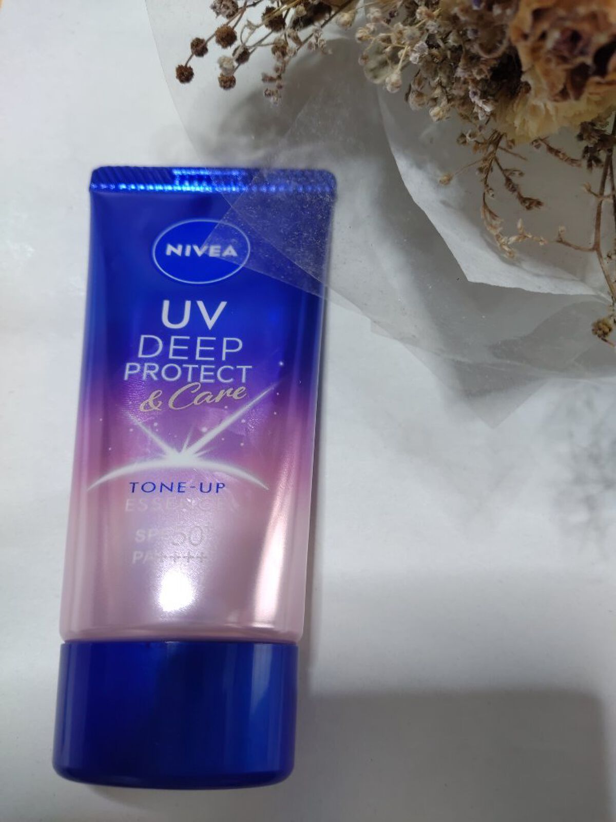 ニベアUV ディープ プロテクト＆ケア トーンアップ エッセンス/ニベア/日焼け止めローションを使ったクチコミ（1枚目）