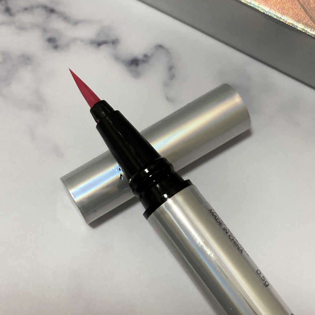 ZEESEA カラーリキッドアイライナーのクチコミ「\\メイクのアクセントに✦ฺ//


vividなピンクが可愛い💕


♥︎#ZEESEA#カ.....」（2枚目）