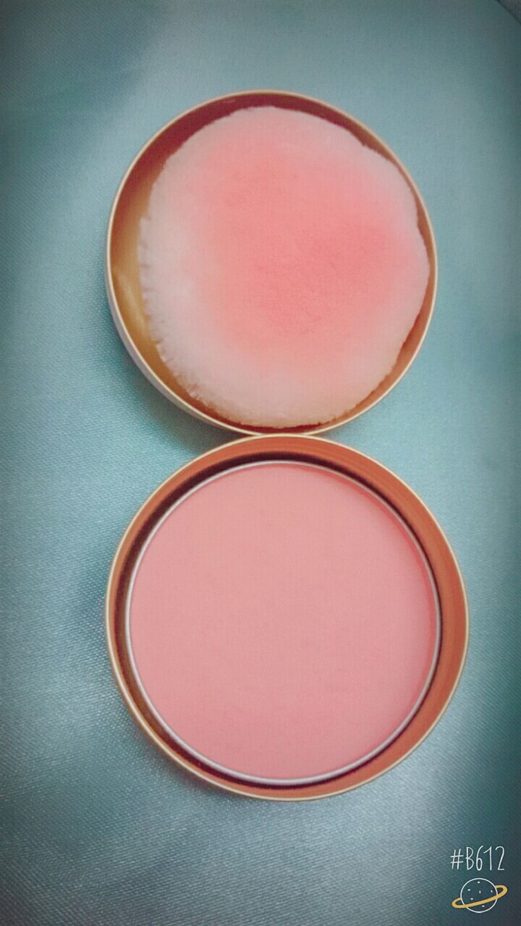 パフ・デ・チーク/MAJOLICA MAJORCA/パウダーチークを使ったクチコミ（3枚目）