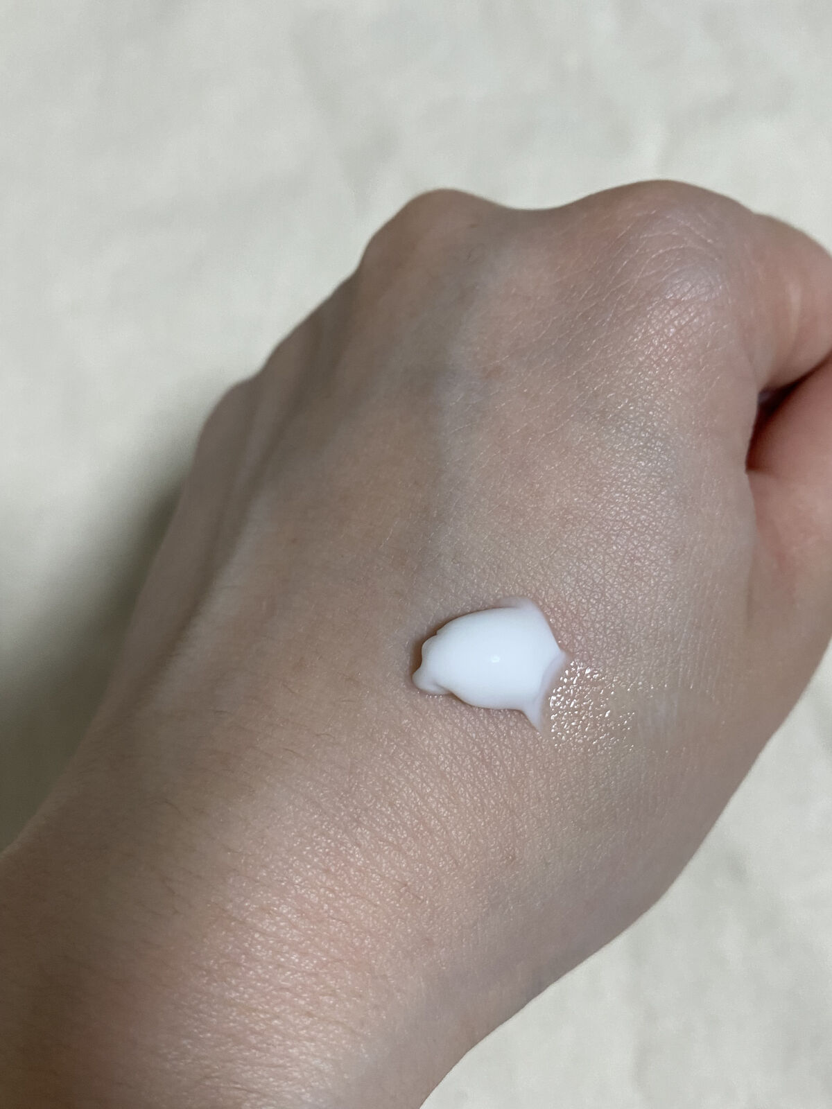 ラ・フランス ローズ ハンドクリーム/L'OCCITANE/ハンドクリームを使ったクチコミ（2枚目）