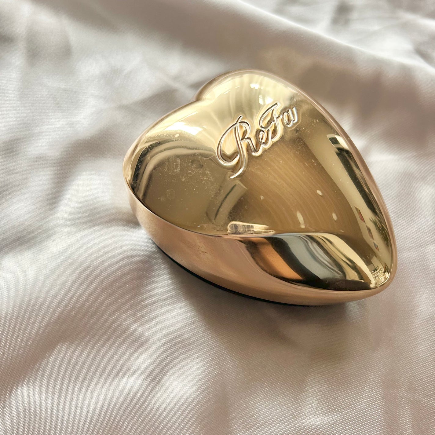 リファ ハートブラシ/ReFa/頭皮ケアを使ったクチコミ(4枚目)