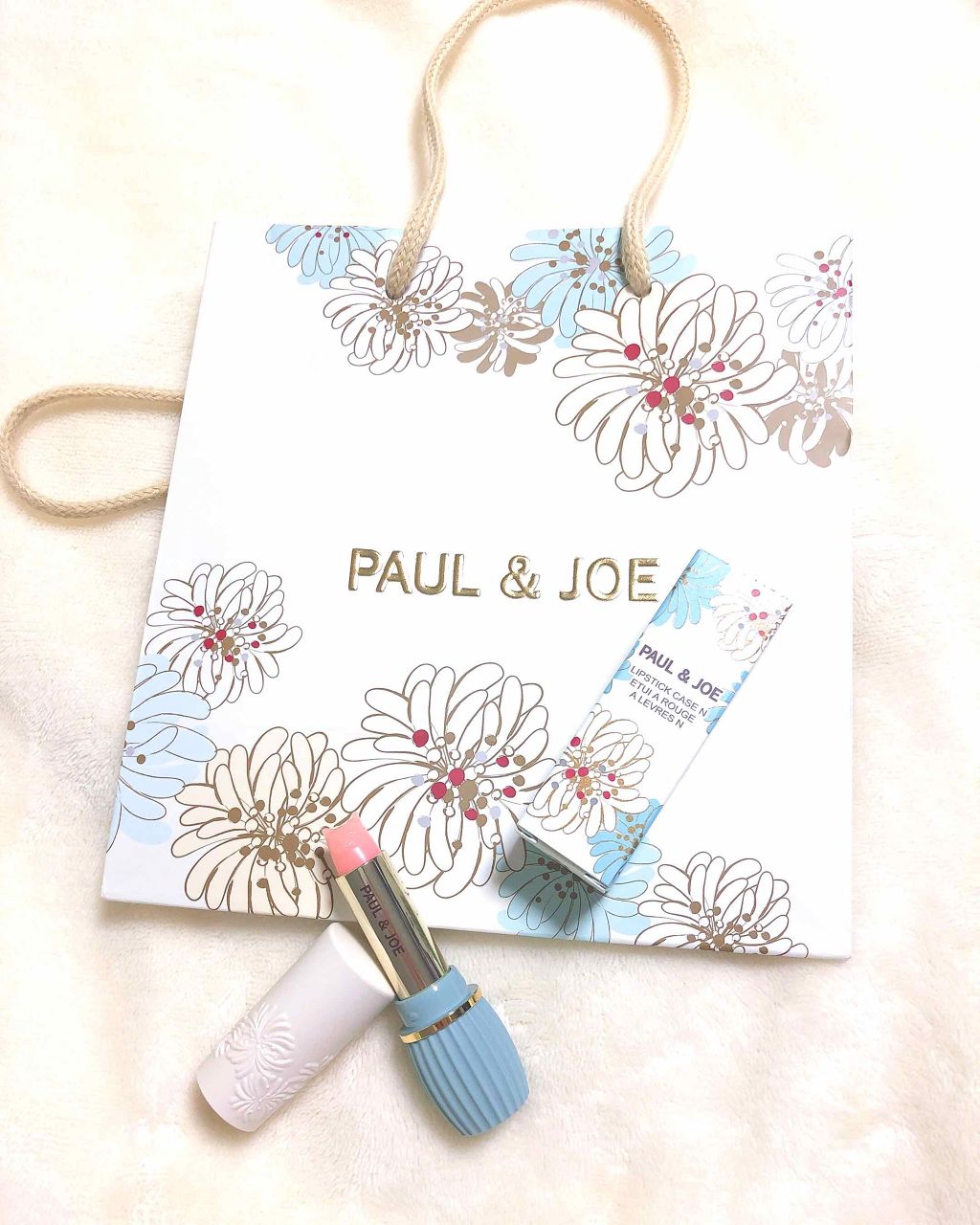 リップスティック トリートメント/PAUL & JOE BEAUTE/リップケアを使ったクチコミ（1枚目）