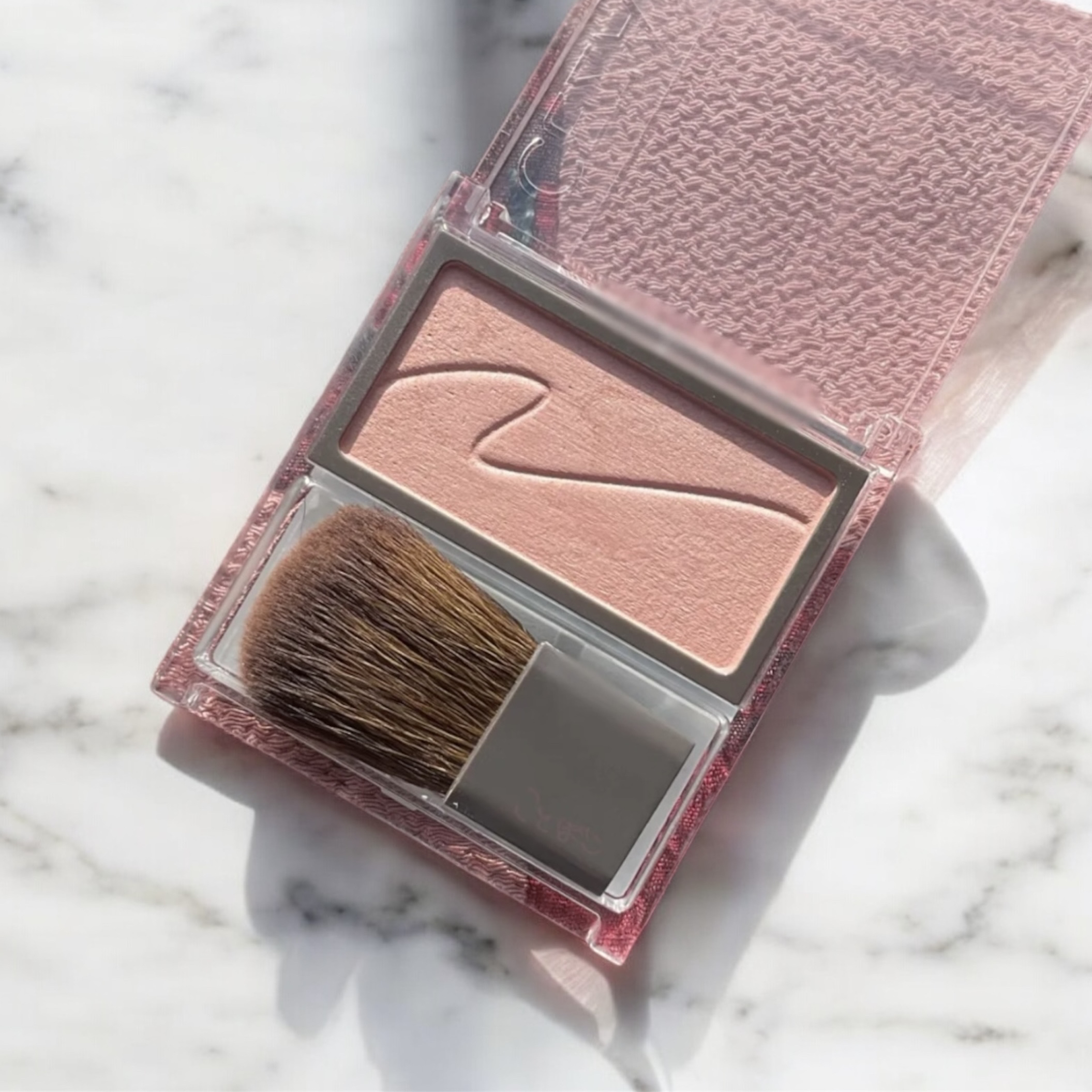 チークブラッシュ/CEZANNE/パウダーチークを使ったクチコミ（2枚目）