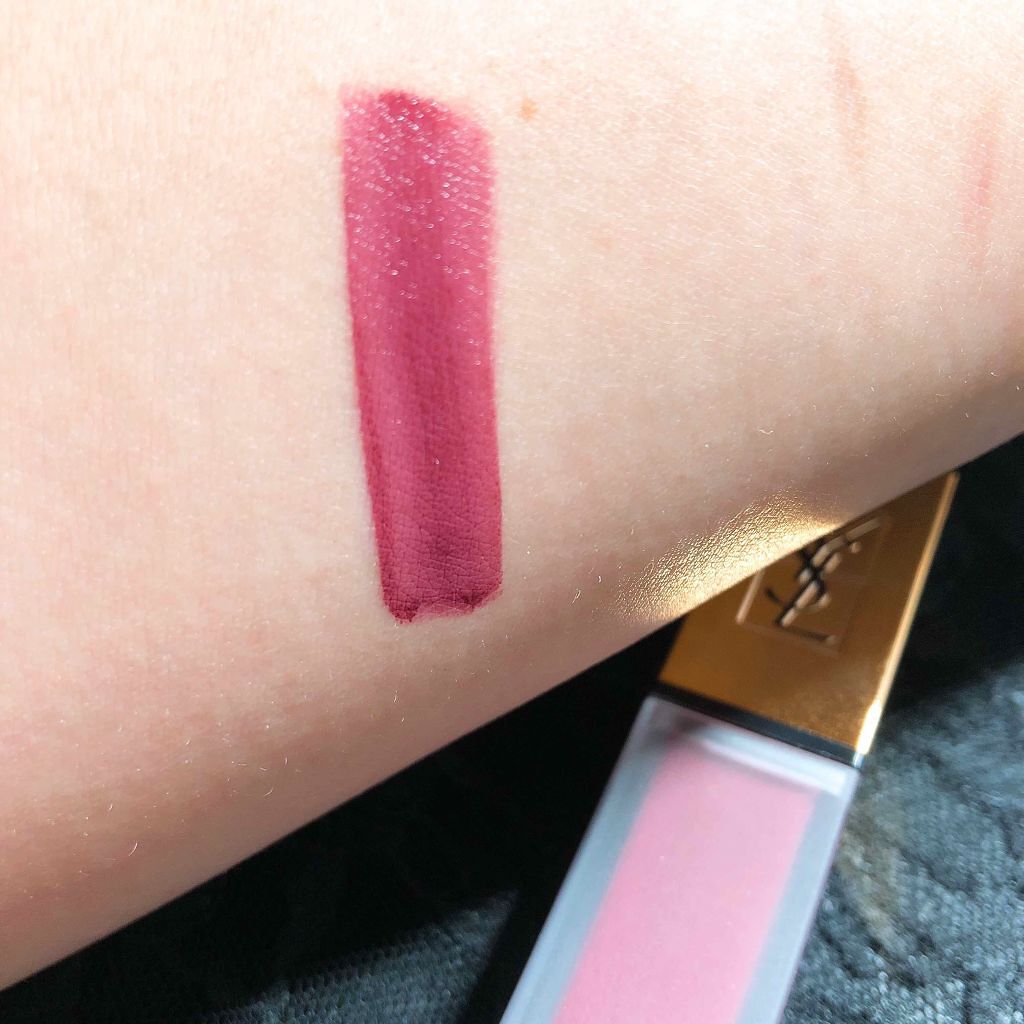 タトワージュ クチュール No.27 カーマイン エンカウンター/YVES SAINT LAURENT BEAUTE/口紅を使ったクチコミ（2枚目）