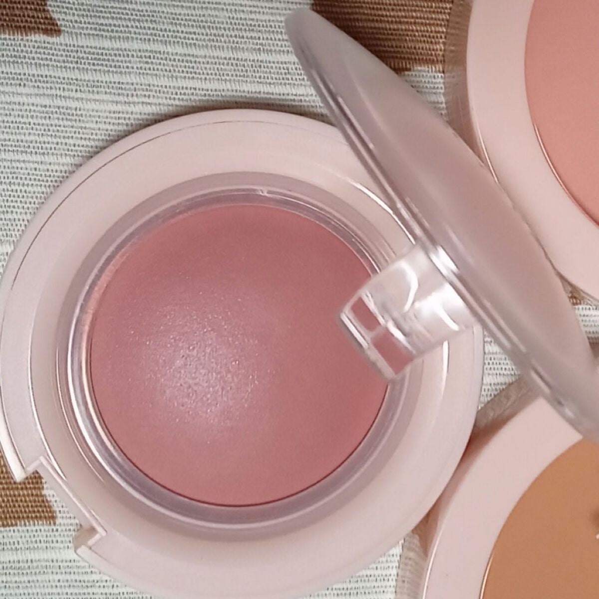 アピュー ジューシーパン ジェリーチーク/A’pieu/ジェル・クリームチークを使ったクチコミ(1枚目)