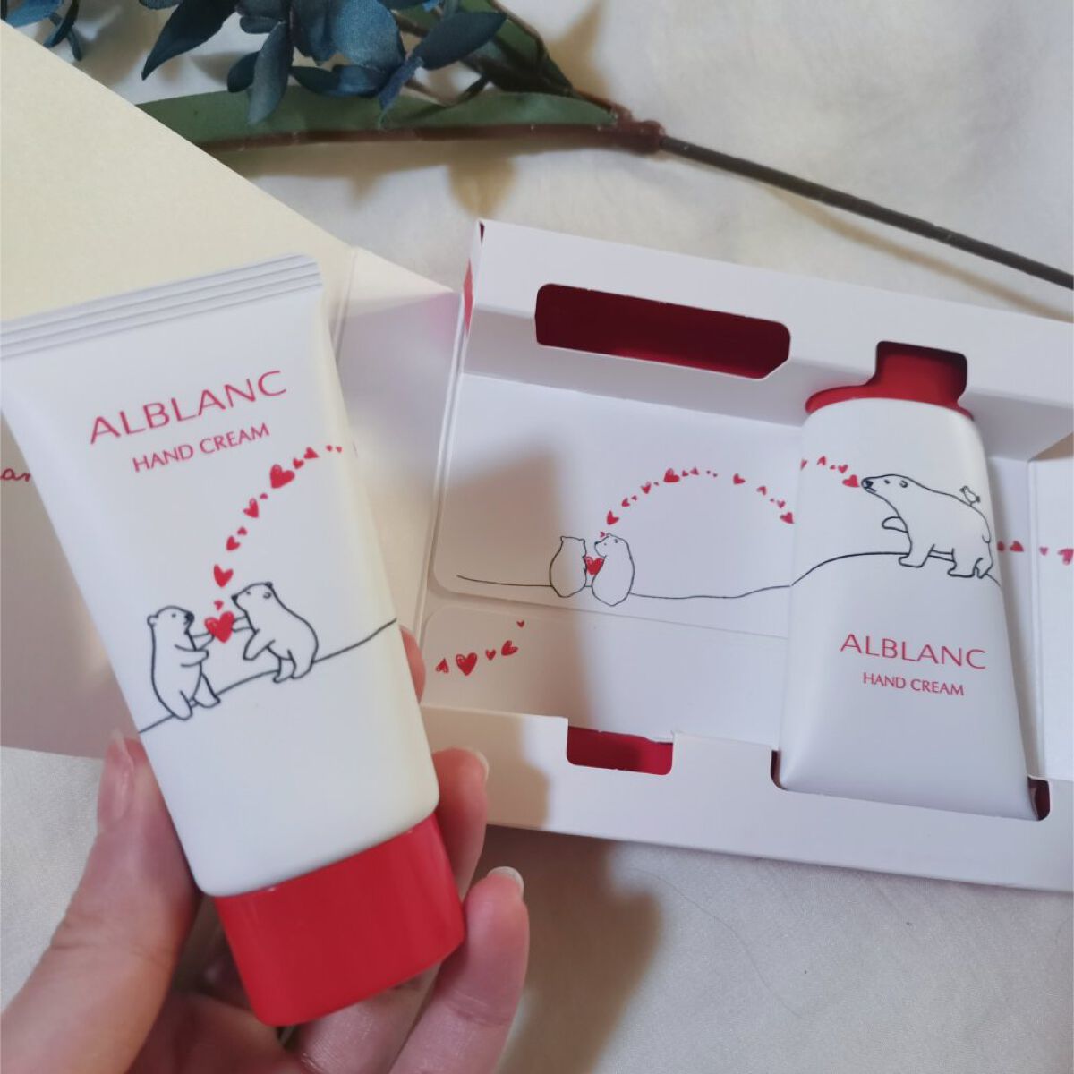 アルブラン ハンドクリームリミテッドセット（バード） ×2点（シロクマ） ×2点 アルブラン ハンドクリームリミテッドセットバード&シロクマ30g