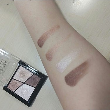 UR GLAM　VELVET EYE COLOR PALETTE ベージュブラウン/U R GLAM/アイシャドウパレットを使ったクチコミ（3枚目）