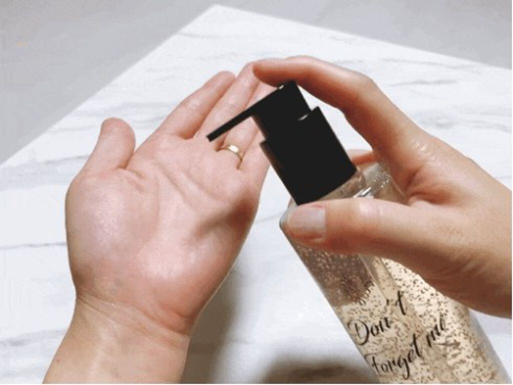 Cell Energy Liquid Face Cleanser/MORIQUENDI/クレンジングジェルを使ったクチコミ（2枚目）