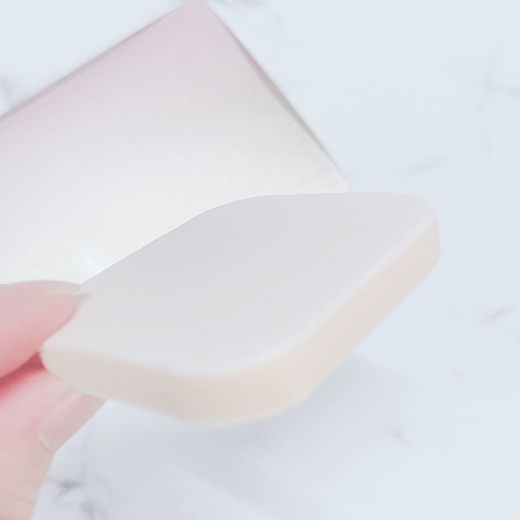 シルキー フィット/COVERMARK/パウダーファンデーションを使ったクチコミ(4枚目)