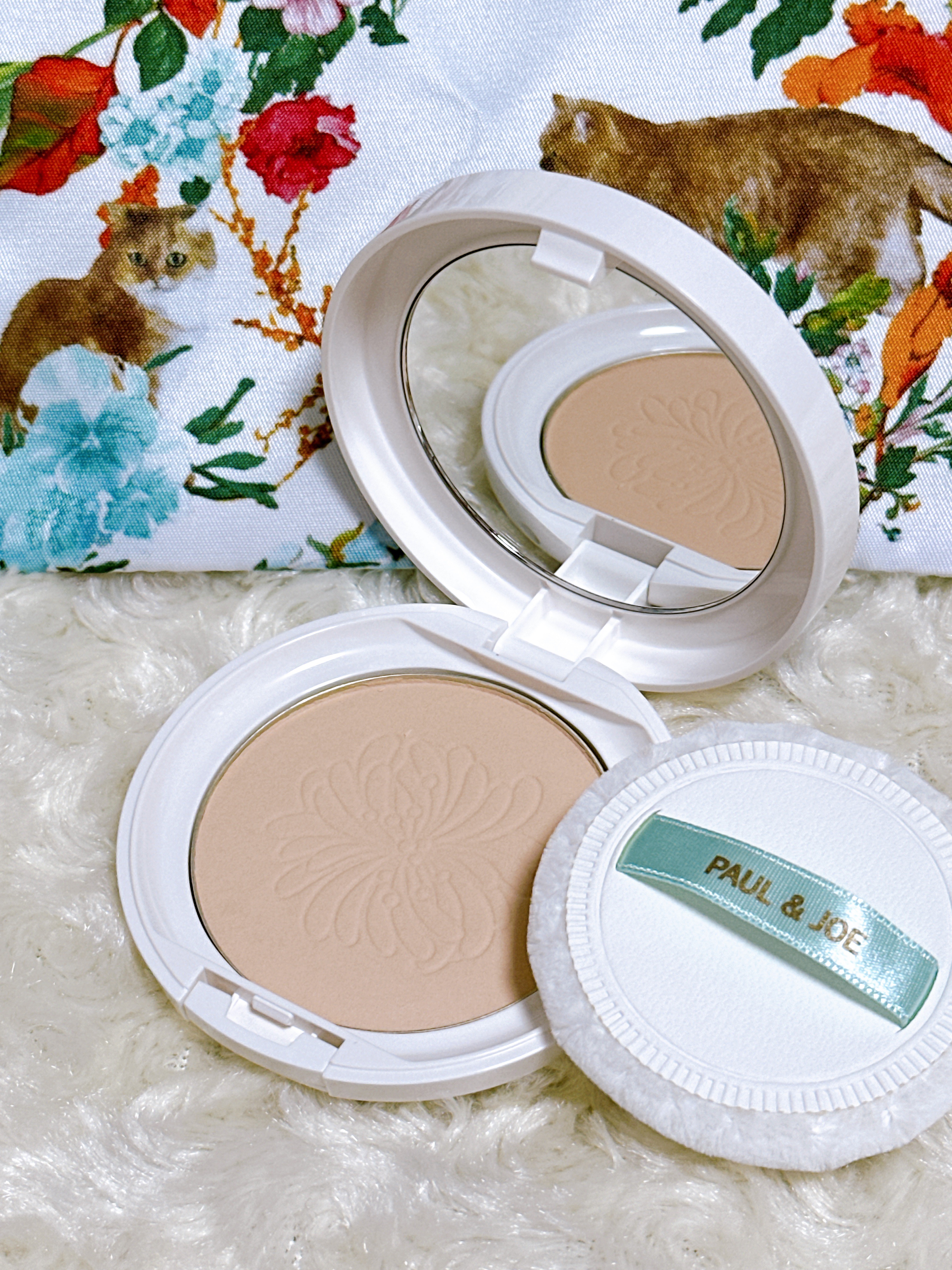 PAUL & JOE BEAUTE プロテクティング フェイス パウダーのクチコミ「PAUL & JOE BEAUTE
プロテクティング フェイス パウダーリミテッドver.を購.....」（2枚目）