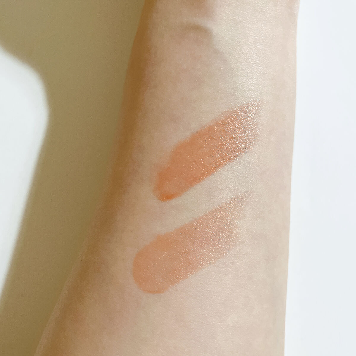 dasique ムードグロウリップスティックのクチコミ「とても気に入りました！

ナチュラルな色味ですが、ベースの唇の色をしっかりカバーしてくれます。.....」（3枚目）