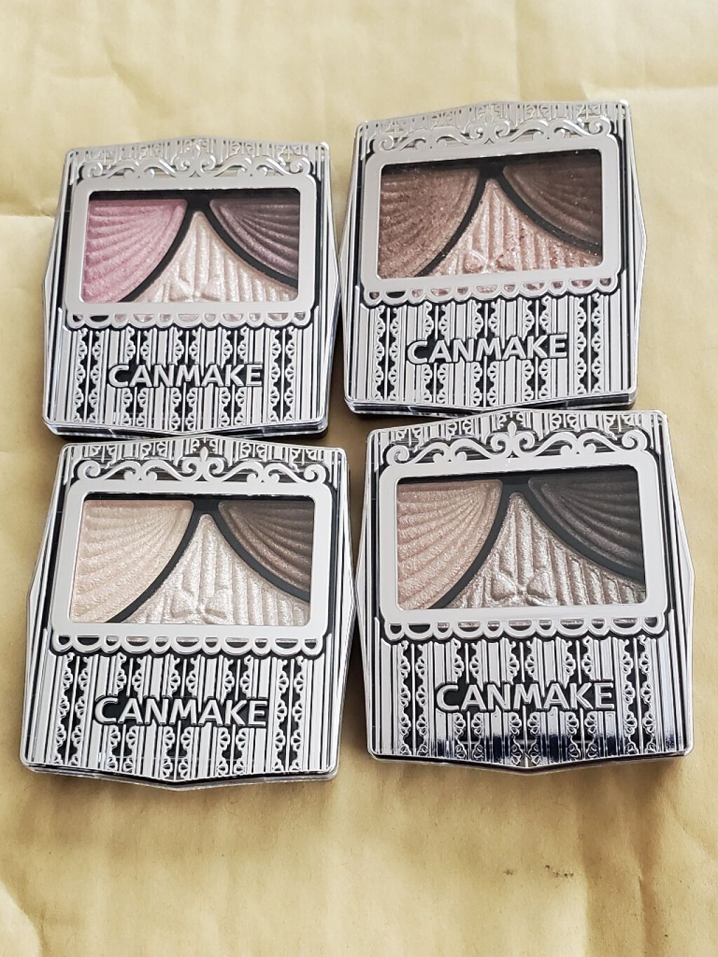 ジューシーピュアアイズ/キャンメイク/アイシャドウパレットを使ったクチコミ(1枚目)