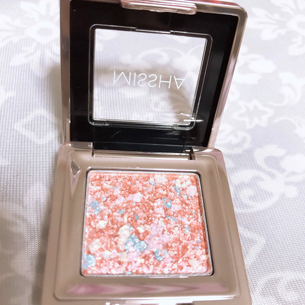 グリッタープリズム シャドウ/MISSHA/グリッターを使ったクチコミ（1枚目）