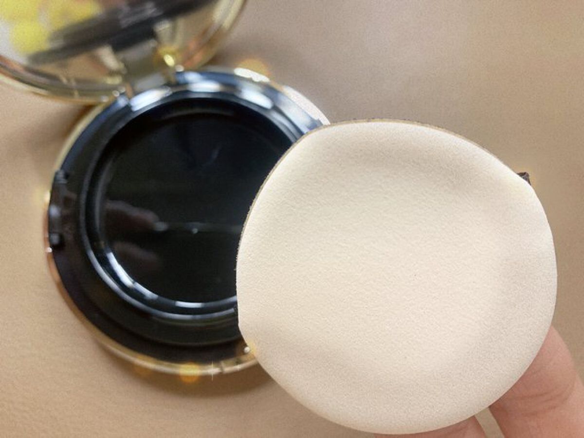 CORRECT CARE COMPLETE CC CUSHION/ラミューズ/クッションファンデーションを使ったクチコミ（3枚目）