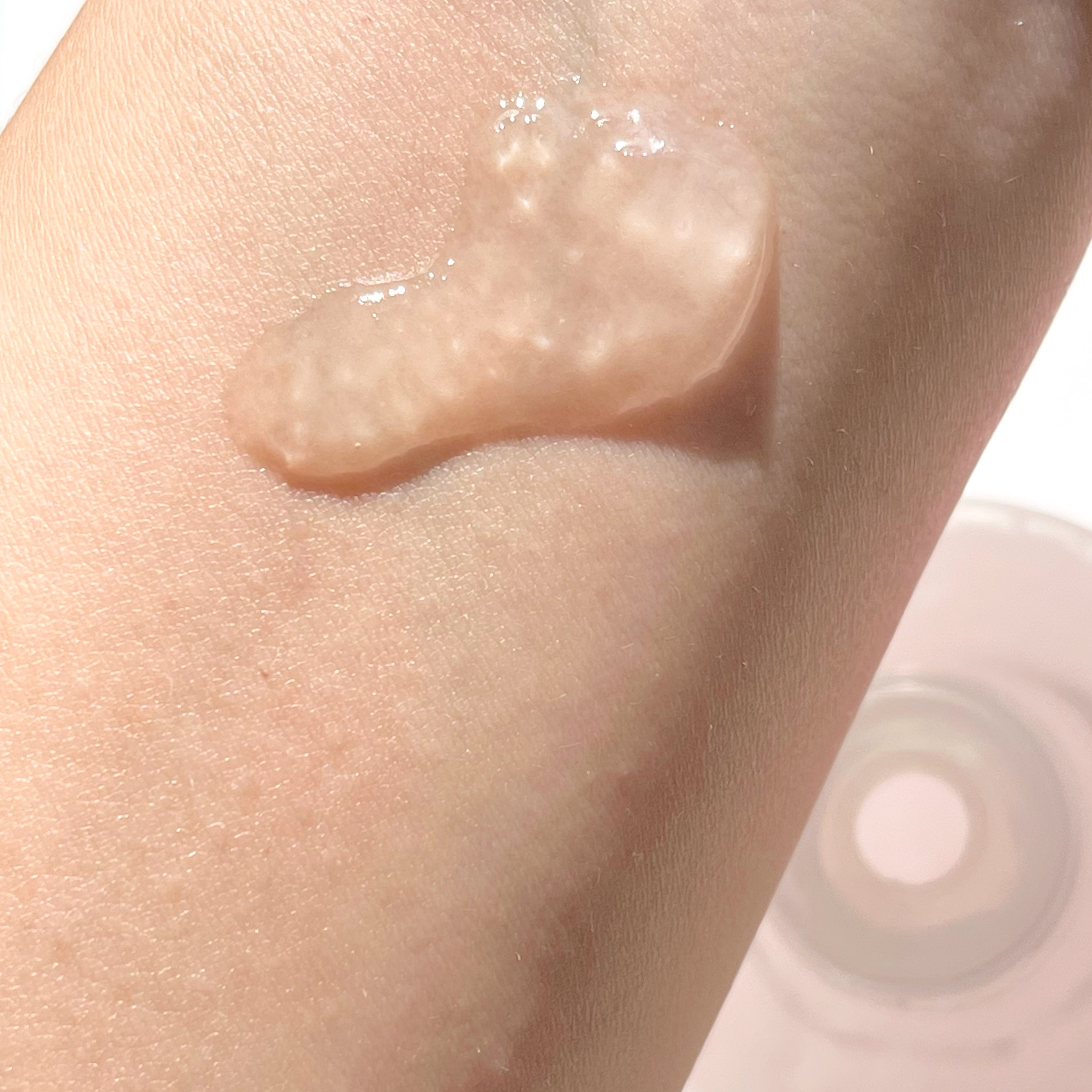 ピーチ ナイアシンアミド GLT ジェルエッセンス/EDIT.B/美容液を使ったクチコミ（3枚目）