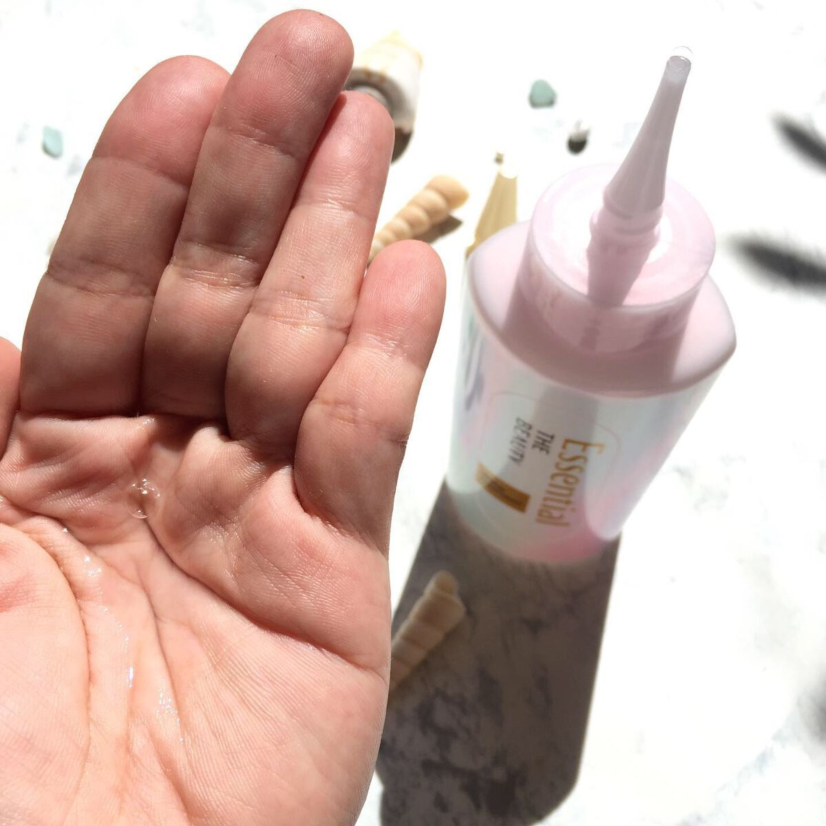 エッセンシャル プレミアム ウォータートリートメント EXスムース/エッセンシャル/アウトバストリートメントを使ったクチコミ(6枚目)