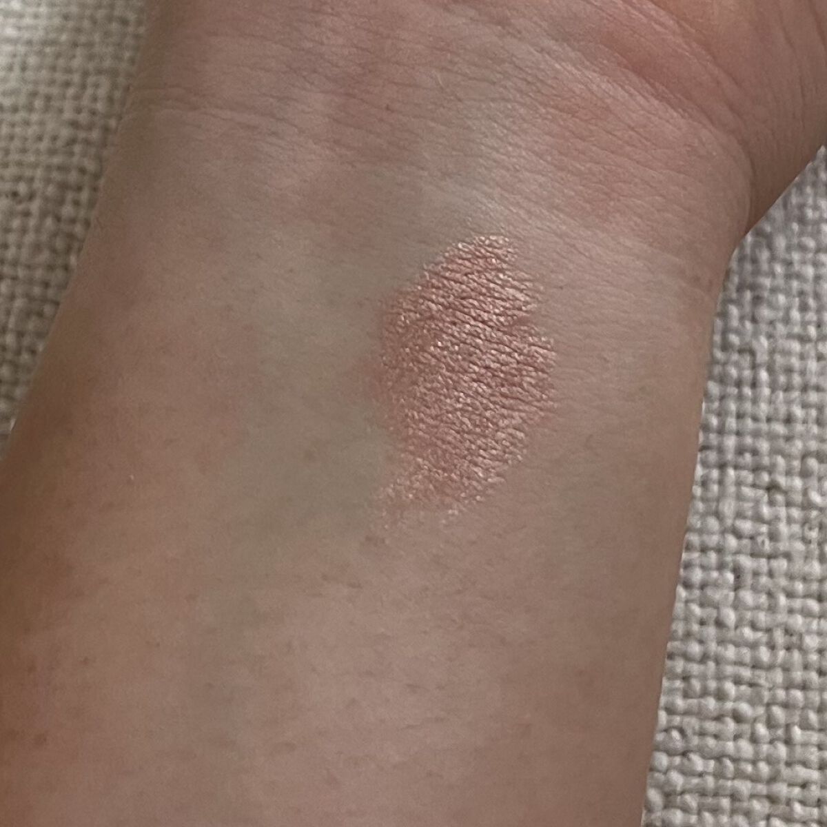 キャビアスティック アイカラー R2 WILD ROSE/ローラ メルシエ/スティックアイシャドウを使ったクチコミ（2枚目）