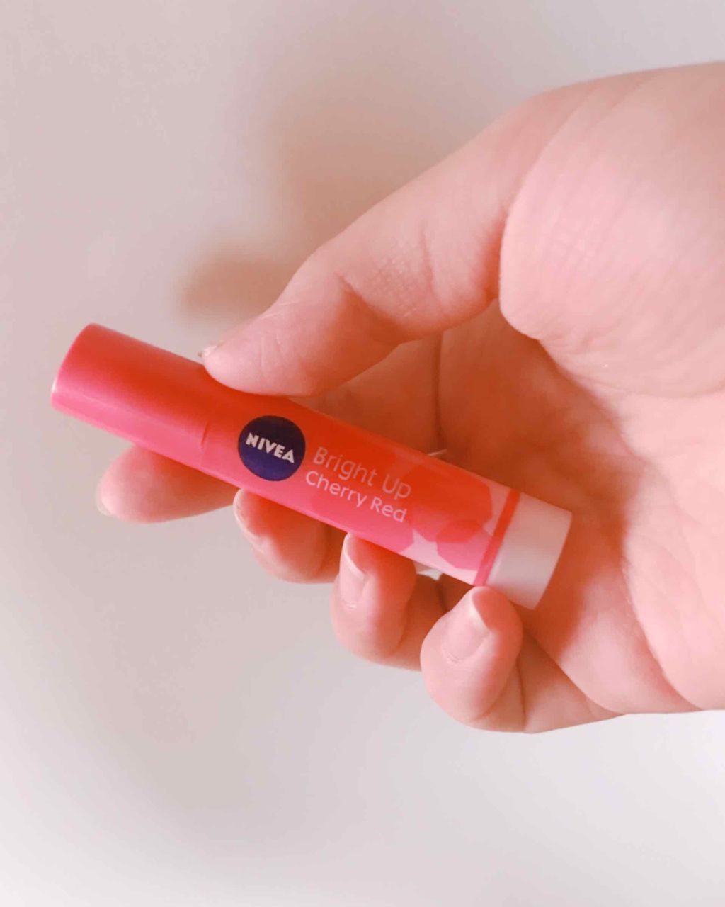 モイストピュアカラーリップ/ニベア/リップクリームを使ったクチコミ(4枚目)