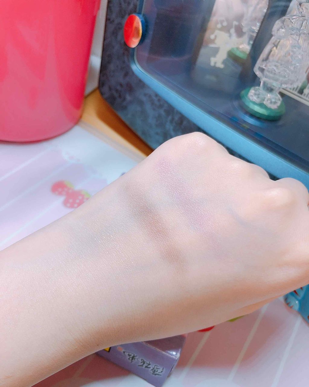 ジューシーピュアアイズ/キャンメイク/アイシャドウパレットを使ったクチコミ（2枚目）