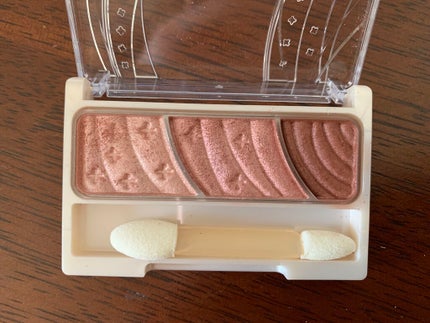 トーンアップアイシャドウ/CEZANNE/アイシャドウパレットを使ったクチコミ(2枚目)