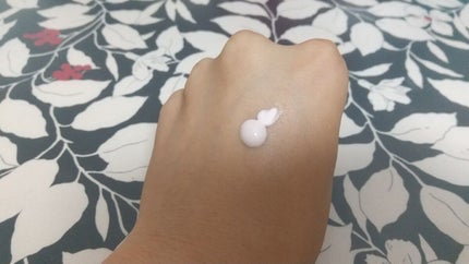 ジルスチュアート イルミネイティング セラムプライマー UV/JILL STUART/化粧下地を使ったクチコミ(3枚目)