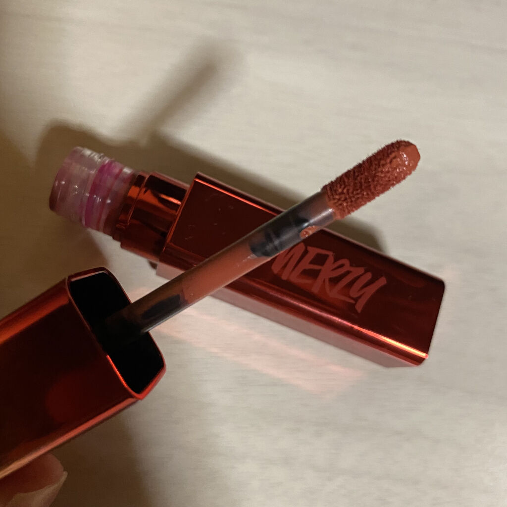 ザ ファースト  ベルベット ティント シーズン３/MERZY/リップティントを使ったクチコミ（2枚目）