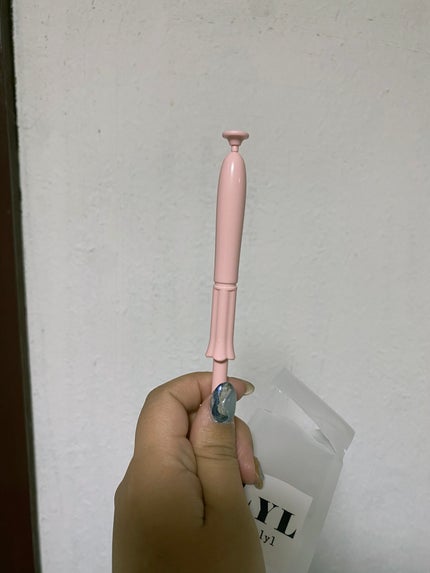 あみーご on LIPS 「膣に直接入れる美容液、購入しました👏膣の吸収率は手の内側のお肌..」(3枚目)