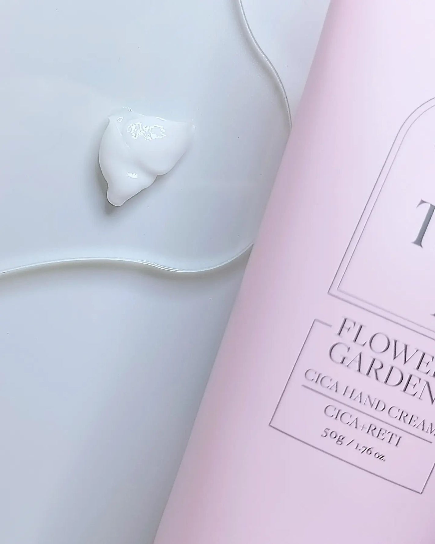 シルクハンドクリーム FLOWER GARDEN /MOTON/ハンドクリームを使ったクチコミ(4枚目)