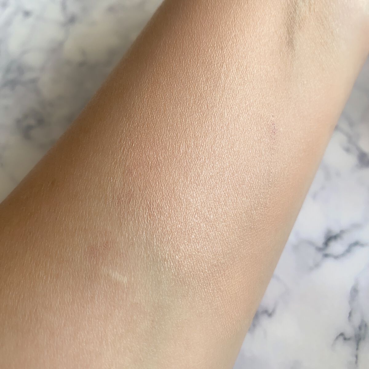 インテンシブ セラム ファンデーション/BOBBI BROWN/リキッドファンデーションを使ったクチコミ(7枚目)