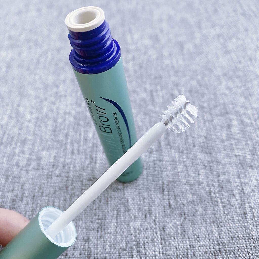 ラピッドブロウ(R)　日本仕様正規品(眉毛美容液)/ベリタス/美容液を使ったクチコミ（1枚目）