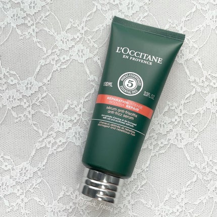 ファイブハーブス リペアリングヘアミルクセラム/L'OCCITANE/ヘアミルクを使ったクチコミ(3枚目)