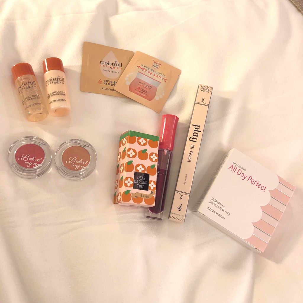 ラッキーバッグ ライフ・イズ・スィート　(福袋 2019)/ETUDE/メイクアップキットを使ったクチコミ（1枚目）