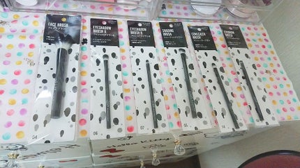 UR GLAM BLOOMING EYE COLOR PALETTE/U R GLAM/アイシャドウパレットを使ったクチコミ(2枚目)