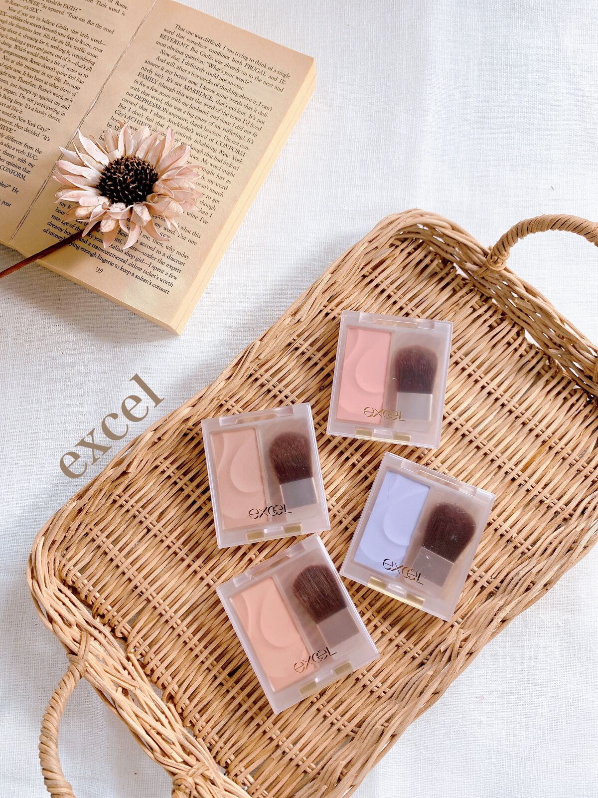 シームレストーン ブラッシュ/excel/パウダーチークを使ったクチコミ(1枚目)