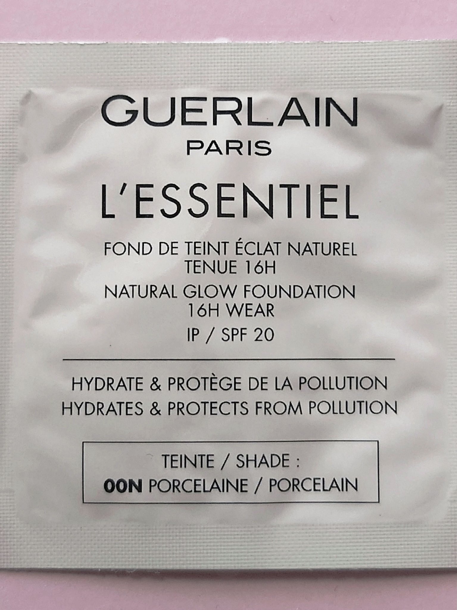 GUERLAIN レソンシエルのクチコミ「🦋 GUERLAIN ゲラン 🦋
レソンシエル ファンデーション
【00N】ポーセリンをお試し.....」（2枚目）