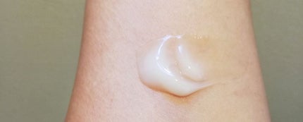 アヤナス クリーム コンセントレート/DECENCIA/フェイスクリームを使ったクチコミ(3枚目)