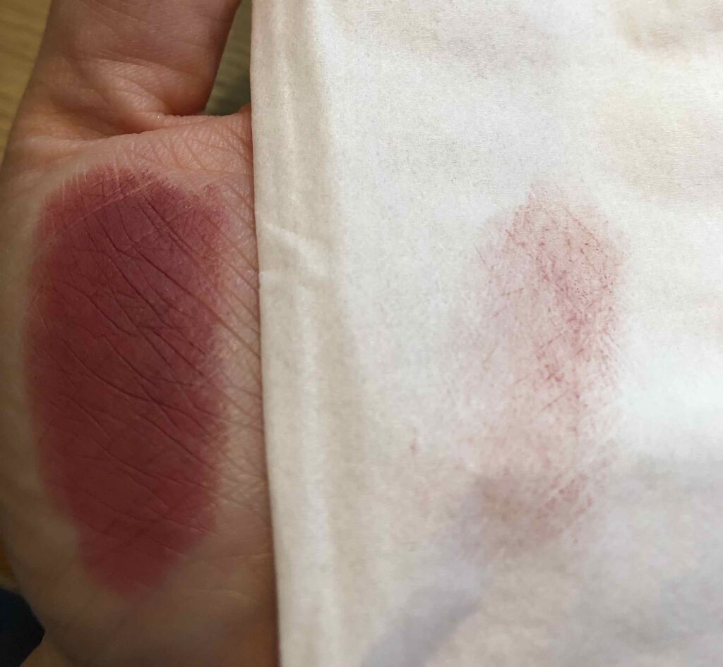 38℃/99℉ LIPSTICK <YOU>/UZU BY FLOWFUSHI/口紅を使ったクチコミ(3枚目)