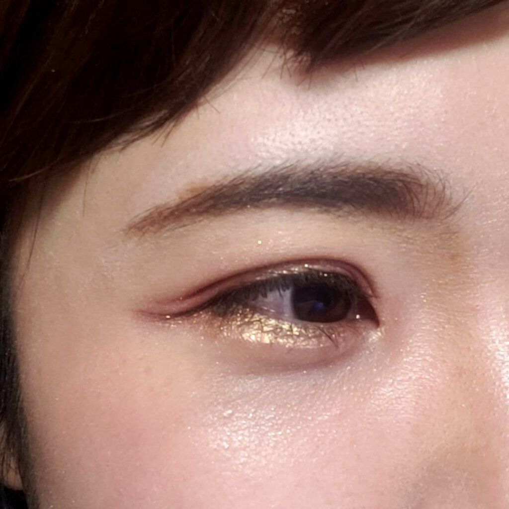 プレスド アイシャドー（レフィル） PR ゴールド/shu uemura/単色アイシャドウを使ったクチコミ（1枚目）