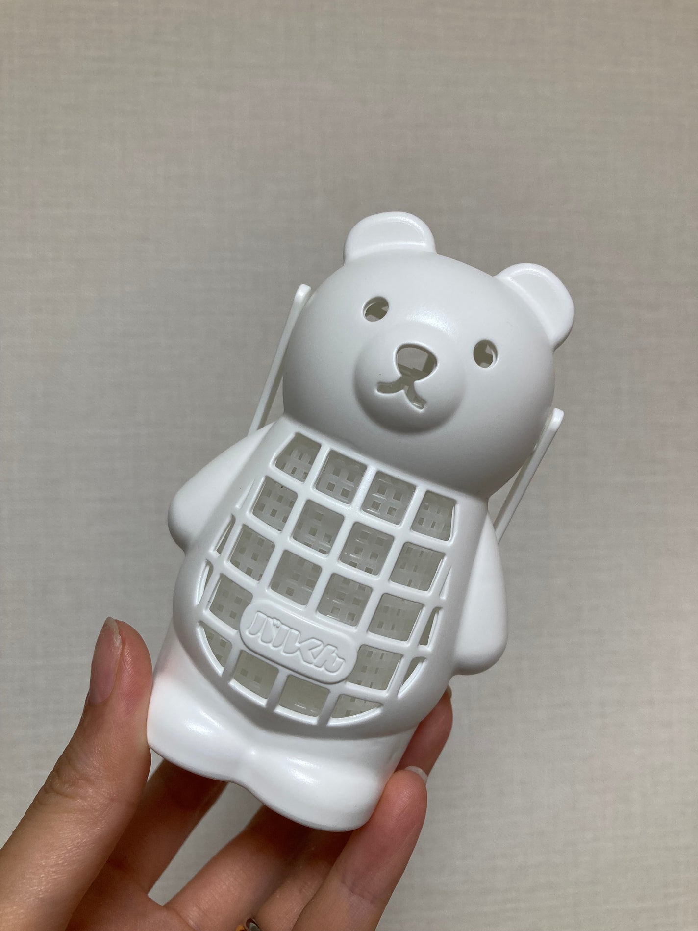 嘘が苦手なくま on LIPS 「これ、なんでしょう?(知らない方へ)ダイソーで100円です!激..」(2枚目)