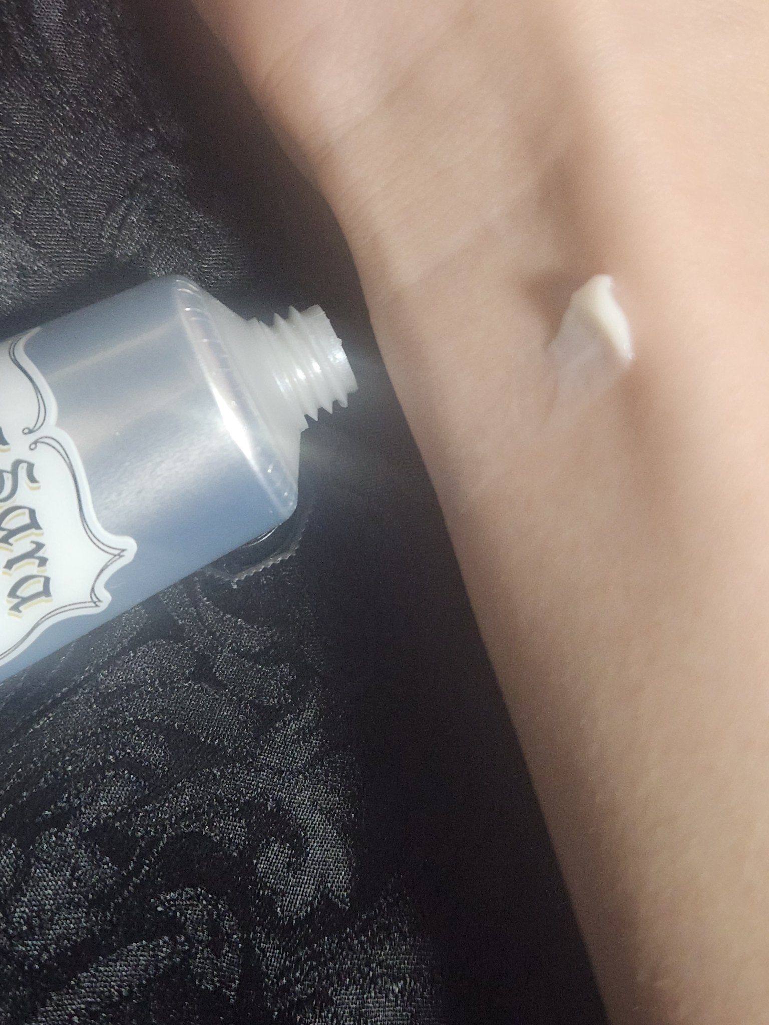 薬用足指さらさらクリーム/デオナチュレ/デオドラント・制汗剤を使ったクチコミ（2枚目）