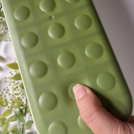 ひとりコスメ部 フォロバ100 on LIPS 「ZASALIFEスリム製氷トレー蓋付きアイストレーおしゃれ可愛..」(3枚目)