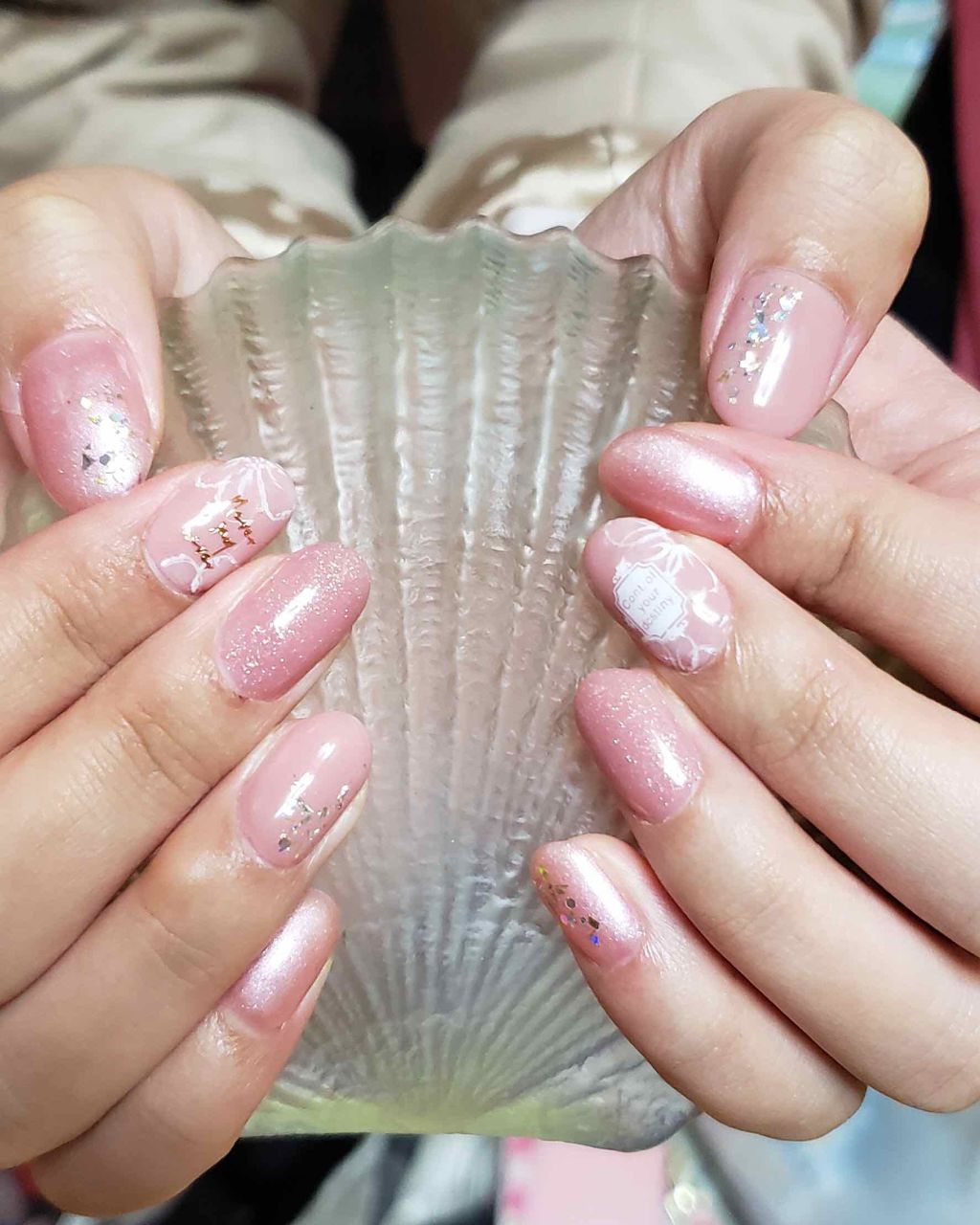 カラフルネイルズ/キャンメイク/マニキュアを使ったクチコミ(2枚目)