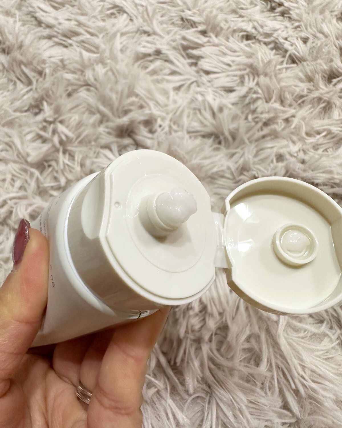 オイルクレンジングバーム ホワイトプレミアム/ONE STONE TWO BIRDS/クレンジングバームを使ったクチコミ（2枚目）