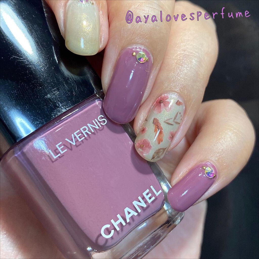 ヴェルニ ロング トゥニュ/CHANEL/マニキュアを使ったクチコミ(2枚目)